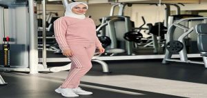 Busana Olahraga Modest, Tren yang Bikin Perempuan Makin Berani Bergerak