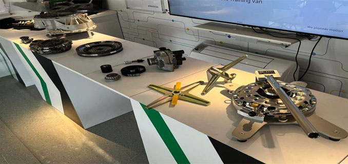 Industri Otomotif Kembali Diterpa Badai