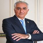 Putra Shah Terakhir Serukan Intervensi Internasional di Iran
